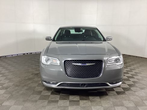 Used 2018 Chrysler 300 Limited w/ Safetytec Plus Group AWD/4WD image 6