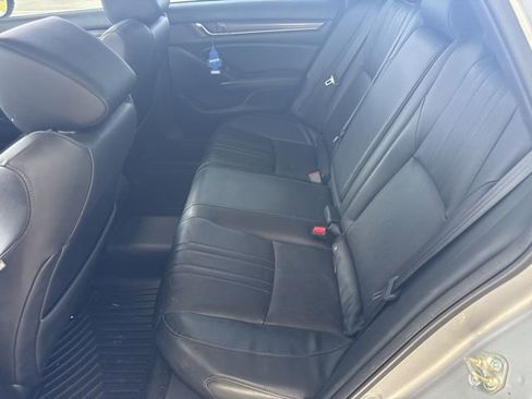 Used 2018 Honda Accord EX-L image 14