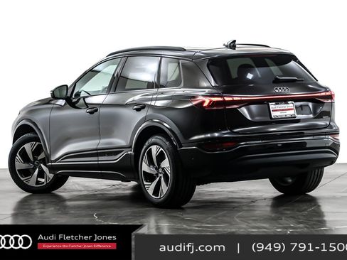 Used 2025 Audi Q6 e-tron Premium Plus w/ Premium Plus image 12