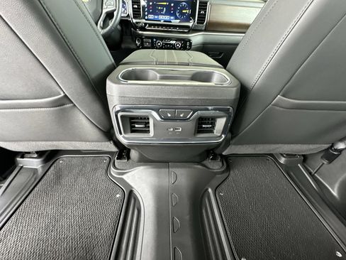 Used 2024 Chevrolet Silverado 1500 High Country AWD/4WD image 22