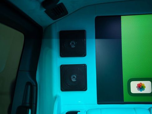 Used 2023 Mercedes-Benz Metris Passenger image 44