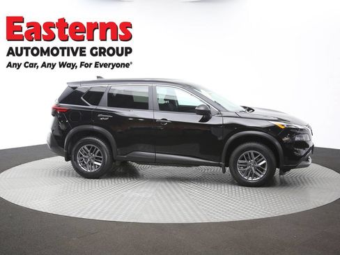 Used 2023 Nissan Rogue S AWD/4WD image 46