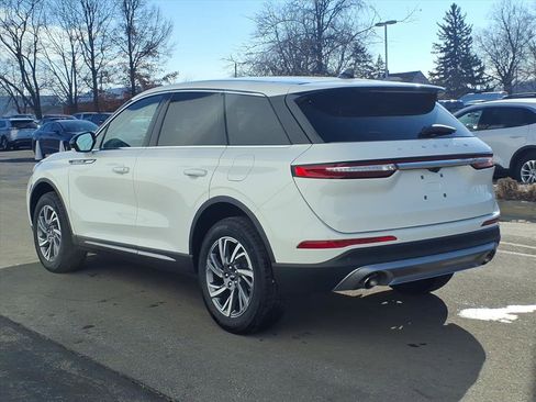 Certified 2024 Lincoln Corsair AWD image 4