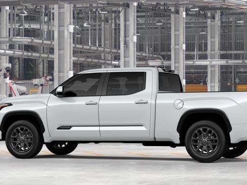New 2026 Toyota Tundra Platinum AWD/4WD image 4