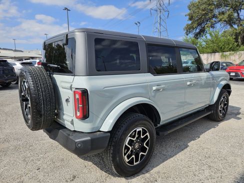 Certified 2024 Ford Bronco Outer Banks image 4