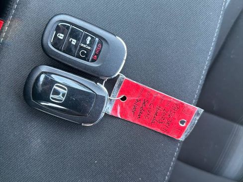 Used 2023 Honda Civic Sport image 27