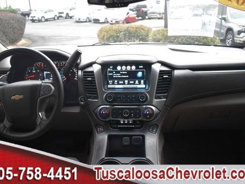 Used 2018 Chevrolet Tahoe LT w/ Luxury Package image 3