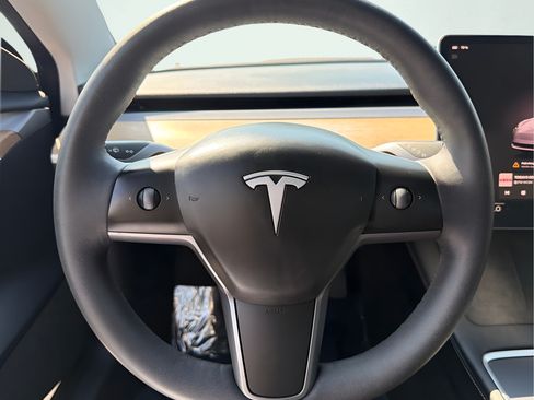 Used 2021 Tesla Model 3 Standard Range Plus RWD image 32