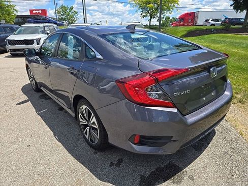 Used 2016 Honda Civic EX-T image 7