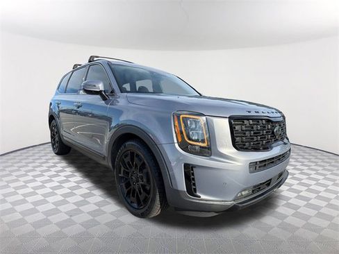 Used 2021 Kia Telluride SX w/ Nightfall Edition Package image 3