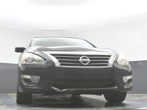 Used 2015 Nissan Altima 2.5 S w/ Power Driver Seat Package FWD image 27