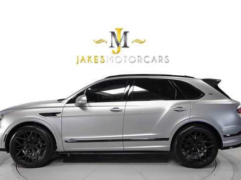 Used 2023 Bentley Bentayga Speed image 4