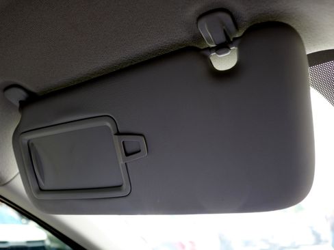 Used 2021 MAZDA MAZDA3 s image 26