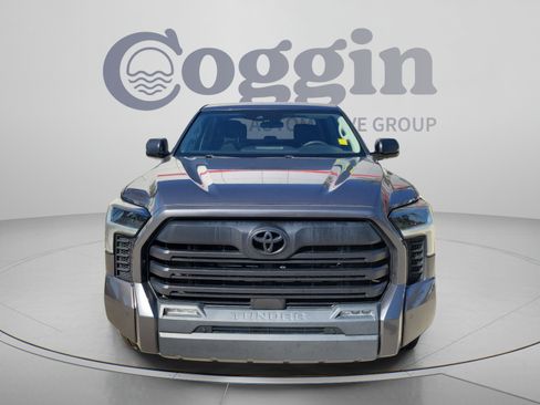 Used 2022 Toyota Tundra SR5 RWD image 5