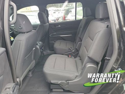 New 2026 Chevrolet Traverse LT w/ Driver Confidence Package image 15