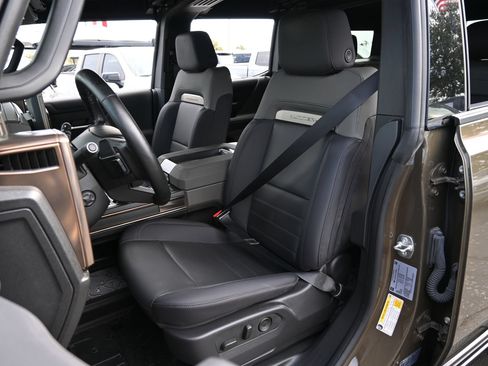 Used 2025 GMC Hummer EV 3X AWD/4WD image 18