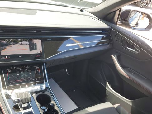 Used 2026 Audi RS Q8 performance AWD/4WD image 21