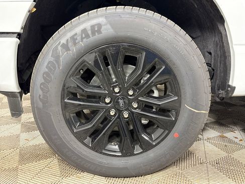 New 2026 Ford F150 Lariat w/ Equipment Group 501A Mid AWD/4WD image 12