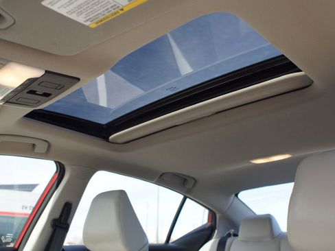 Used 2024 Nissan Altima 2.5 SL image 6