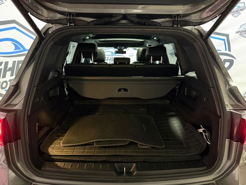 Used 2020 Mercedes-Benz GLB 250 4MATIC w/ Premium Package image 20