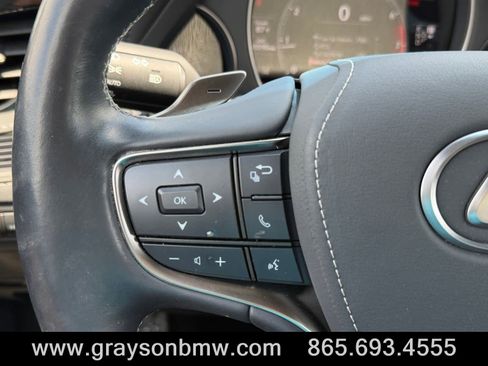 Used 2023 Lexus LS 500 AWD w/ Luxury Package image 23