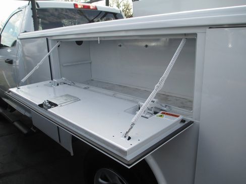 Used 2024 RAM 3500 Tradesman w/ Safety Group image 11