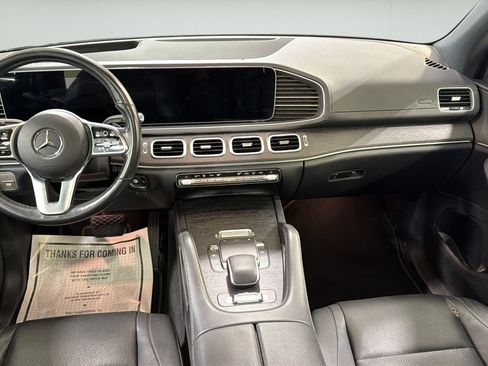 Used 2022 Mercedes-Benz GLS 450 4MATIC image 12