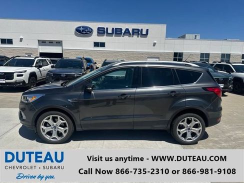 Used 2019 Ford Escape Titanium AWD/4WD image 1