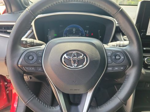 Used 2023 Toyota Corolla Cross AWD Hybrid w/ Convenience Package image 19