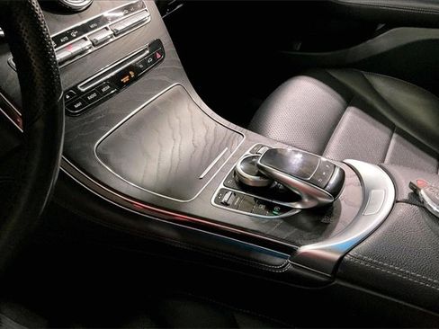 Used 2019 Mercedes-Benz GLC 300 4MATIC Coupe image 15