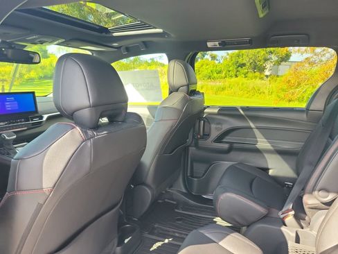 New 2026 Toyota Sienna XSE FWD image 26