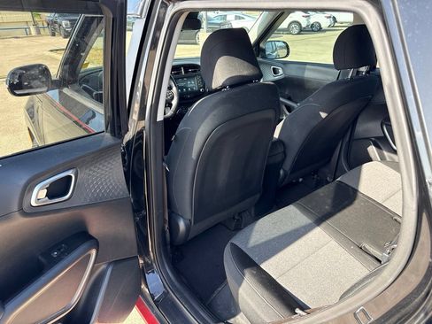 Used 2021 Kia Soul GT-Line FWD image 7
