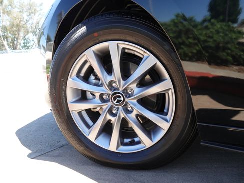 Certified 2025 MAZDA MAZDA3 s image 8