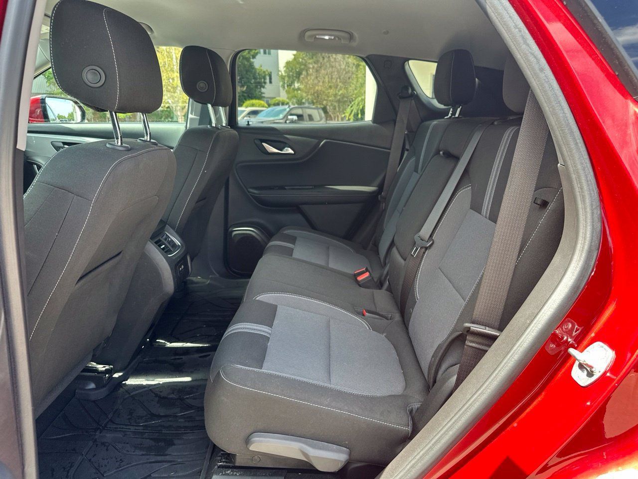 Certified 2024 Chevrolet Blazer LT w/ Convenience Package FWD image 23