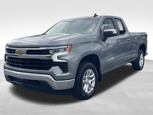 Certified 2023 Chevrolet Silverado 1500 LT w/ Convenience Package II image 8