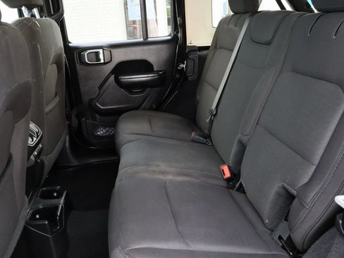 Used 2020 Jeep Wrangler Unlimited Sport S AWD/4WD image 21