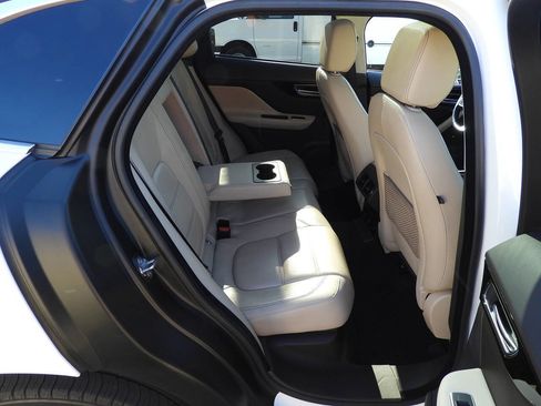 Used 2018 Jaguar F-PACE Prestige AWD/4WD image 33