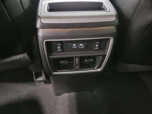 Used 2020 Nissan Murano SL w/ Moonroof Package image 23