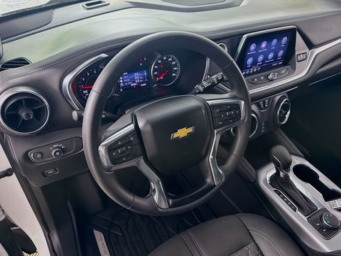 Used 2022 Chevrolet Blazer LT AWD/4WD image 23