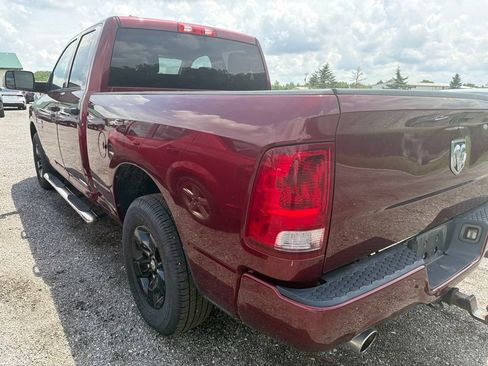 Used 2016 RAM 1500 Express AWD/4WD image 3