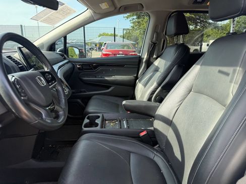 Used 2024 Honda Odyssey Touring image 13
