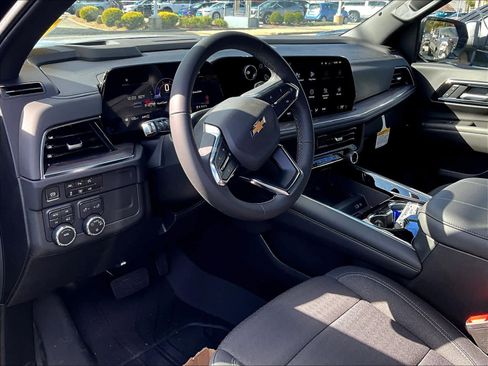 New 2025 Chevrolet Tahoe LS image 9