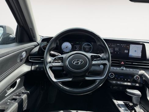 Used 2023 Hyundai Elantra Limited w/ Cargo Package FWD image 16