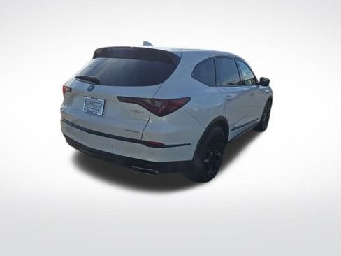 Used 2023 Acura MDX A-Spec image 7