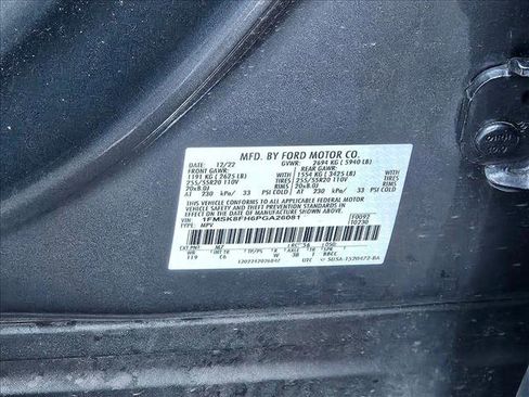 Used 2023 Ford Explorer Limited w/ Equipment Group 301A image 25