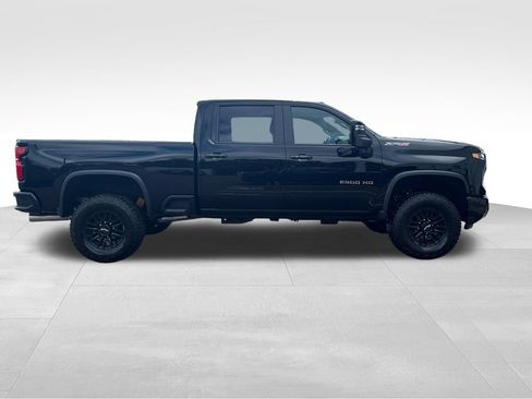 New 2026 Chevrolet Silverado 2500 ZR2 AWD/4WD image 6