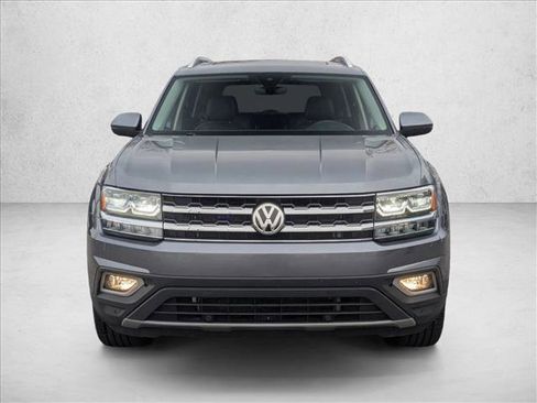 Used 2019 Volkswagen Atlas SEL Premium image 2