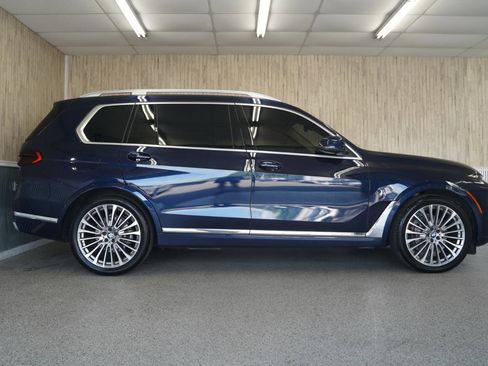 Used 2024 BMW X7 xDrive40i AWD/4WD image 6