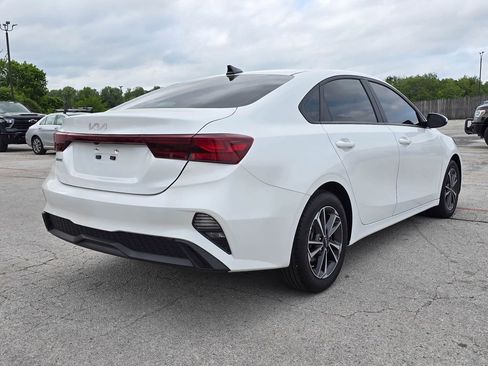 Used 2024 Kia Forte LXS FWD image 6