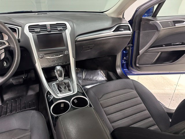 Used 2013 Ford Fusion SE FWD image 20